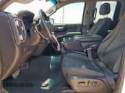 ✅ 2021 GMC Sierra 1500 SLE • VIN: 1GTR9BED8MZ443826 • Лот: 63496105. Опубликован ранее на Copart с пробегом 107 275 миль. Бесплатный доступ к архиву аукционных продаж из США и подробный отчёт об истории автомобиля на DreamBid. Изображение 7.