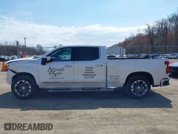 ✅ 2025 Chevrolet Silverado 1500 • VIN: 3GCUKJEL2SG115606 • Лот: 41917657. Опубликован ранее на IAAI с пробегом 10 413 миль. Бесплатный доступ к архиву аукционных продаж из США и подробный отчёт об истории автомобиля на DreamBid. Изображение 14.