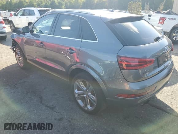 ✅ 2015 Audi Q3 Premium Plus • VIN: WA1EFCFS7FR007895 • Лот: 81276765. Опубликован ранее на Copart с пробегом 130 535 миль. Бесплатный доступ к архиву аукционных продаж из США и подробный отчёт об истории автомобиля на DreamBid. Изображение 2.