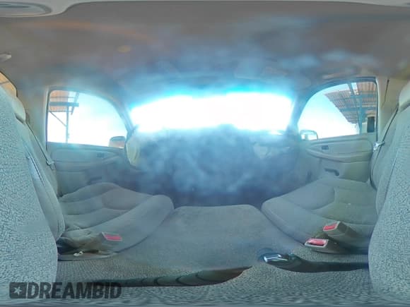 ✅ 2004 Chevrolet Silverado 2500HD Work Truck • VIN: 1GCHC24U14E386911 • Lot: 94688525. Wystawiony na Copart z przebiegiem 333 012 mil. Bezpłatny archiwum sprzedaży aukcyjnych z USA i szczegółowy raport historii pojazdu na DreamBid. Zdjęcie 14.