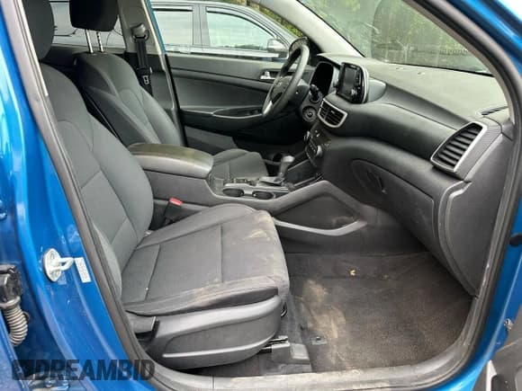 ✅ 2020 Hyundai Tucson SE • VIN: KM8J2CA43LU213275 • Lot: 83767705. Listed on Copart with 102,923 mi. Free auction sales archive from the USA and detailed vehicle history report at DreamBid. Image 5.