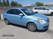 ✅ 2010 Hyundai Accent GLS • VIN: KMHCN4AC1AU479520 • Лот: 42279534. Опубликован ранее на IAAI с пробегом 186 243 миль. Бесплатный доступ к архиву аукционных продаж из США и подробный отчёт об истории автомобиля на DreamBid. Изображение 1.