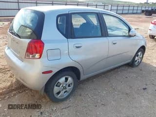 ✅ 2006 Chevrolet Aveo LS • VIN: KL1TD66676B621935 • Lot: 42732231. Wystawiony na IAAI z przebiegiem 81 283 mil. Bezpłatny archiwum sprzedaży aukcyjnych z USA i szczegółowy raport historii pojazdu na DreamBid. Zdjęcie 4.