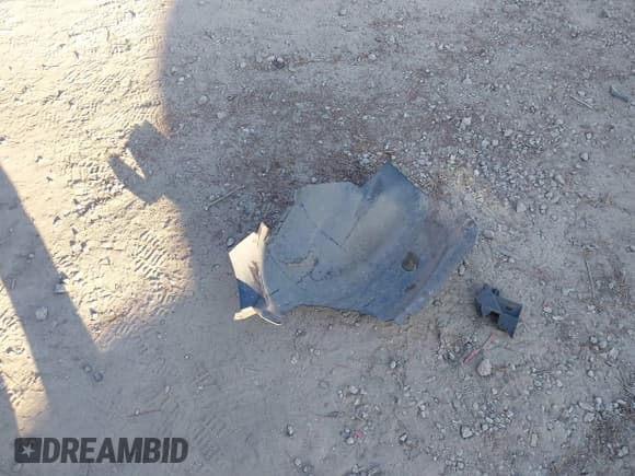 ✅ 2012 Ford Focus S • VIN: 1FAHP3E20CL408257 • Lot: 43626756. Wystawiony na IAAI z przebiegiem 205 703 mil. Bezpłatny archiwum sprzedaży aukcyjnych z USA i szczegółowy raport historii pojazdu na DreamBid. Zdjęcie 12.