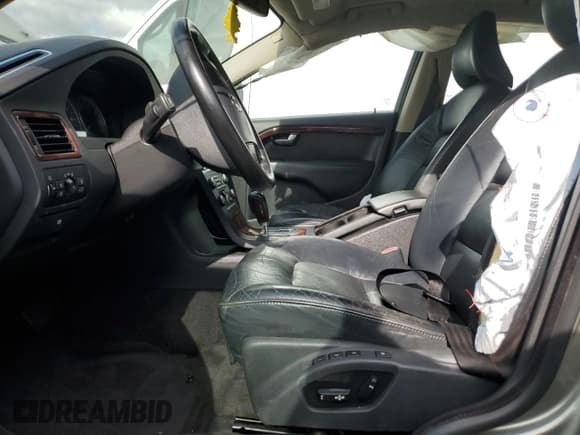 ✅ 2007 Volvo S80 I6 • VIN: YV1AS982471034997 • Lot: 71587574. Wystawiony na Copart z przebiegiem 148 992 mil. Bezpłatny archiwum sprzedaży aukcyjnych z USA i szczegółowy raport historii pojazdu na DreamBid. Zdjęcie 7.