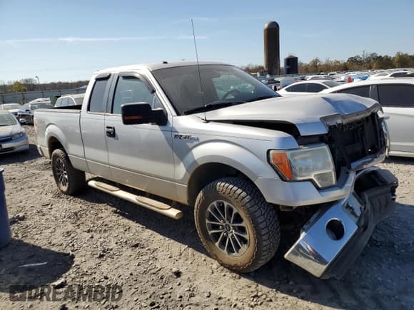 ✅ 2011 Ford F-150 XLT • VIN: 1FTFX1EF8BFD42319 • Lot: 92330985. Listed on Copart with 198,684 mi. Free auction sales archive from the USA and detailed vehicle history report at DreamBid. Image 4.