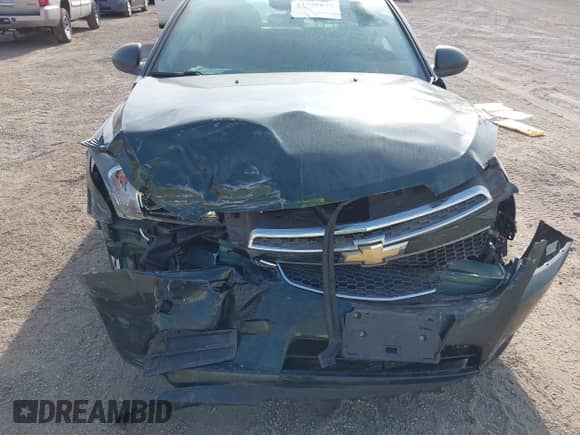 2014 Chevrolet Cruze LS с VIN 1G1PA5SH8E7115531, выставлен на аукционе IAAI как лот 43358149 с пробегом 27 542 миль миль и . История ставок и продаж доступна на DreamBid. Изображение 13.