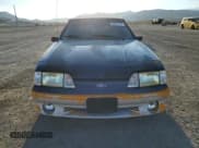 ✅ 1990 Ford Mustang GT • VIN: 1FACP45E1LF212742 • Lot: 69967584. Wystawiony na Copart z przebiegiem 96 413 mil. Bezpłatny archiwum sprzedaży aukcyjnych z USA i szczegółowy raport historii pojazdu na DreamBid. Zdjęcie 5.