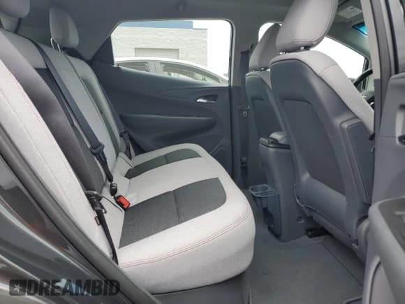 ✅ 2018 Chevrolet Bolt EV LT • VIN: 1G1FW6S05J4135549 • Lot: 65471934. Wystawiony na Copart z przebiegiem 59 719 mil. Bezpłatny archiwum sprzedaży aukcyjnych z USA i szczegółowy raport historii pojazdu na DreamBid. Zdjęcie 10.