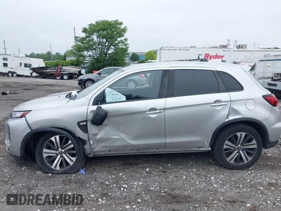 ✅ 2020 Mitsubishi Outlander ES • VIN: JA4AR3AU0LU027249 • Лот: 42506953. Опубликован ранее на IAAI с пробегом 75 223 миль. Бесплатный доступ к архиву аукционных продаж из США и подробный отчёт об истории автомобиля на DreamBid. Изображение 13.