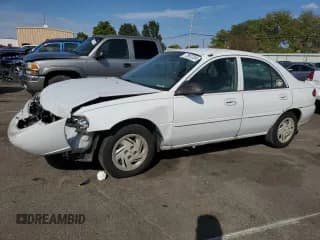 ✅ 2002 Ford Escort Fleet Standard • VIN: 3FAFP13P62R137425 • Lot: 72697334. Wystawiony na Copart z przebiegiem 137 921 mil. Bezpłatny archiwum sprzedaży aukcyjnych z USA i szczegółowy raport historii pojazdu na DreamBid. Zdjęcie 1.