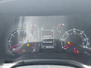 ✅ 2021 Toyota 4Runner SR5 • VIN: JTEMU5JR0M5899155 • Lot: 42962246. Wystawiony na IAAI z przebiegiem 46 339 mil. Bezpłatny archiwum sprzedaży aukcyjnych z USA i szczegółowy raport historii pojazdu na DreamBid. Zdjęcie 7.