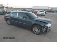 ✅ 2008 Chrysler 300 LX • VIN: 2C3LA43R38H225388 • Лот: 43337605. Опубликован ранее на IAAI с пробегом 171 536 миль. Бесплатный доступ к архиву аукционных продаж из США и подробный отчёт об истории автомобиля на DreamBid. Изображение 1.