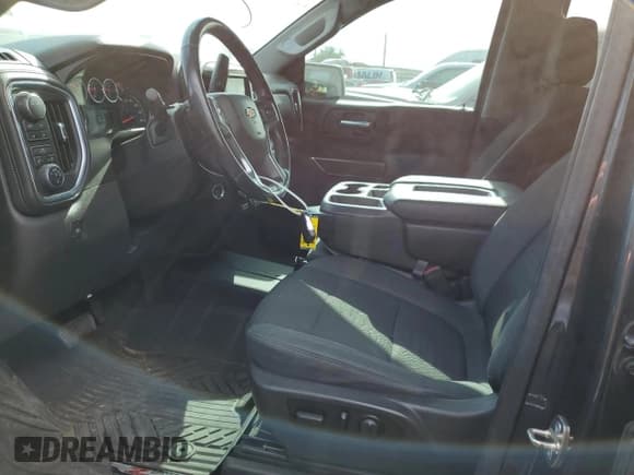 ✅ 2020 Chevrolet Silverado 1500 LT • VIN: 3GCUYDET7LG274235 • Lot: 82038205. Listed on Copart with 81,671 mi. Free auction sales archive from the USA and detailed vehicle history report at DreamBid. Image 7.