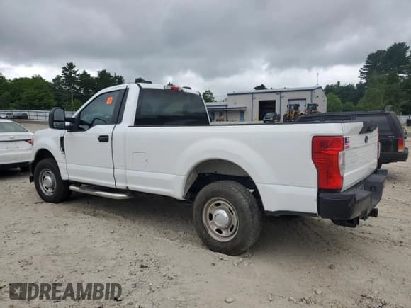 ✅ 2021 Ford F-250 XL • VIN: 1FTBF2A69MED65162 • Lot: 61166965. Wystawiony na Copart z przebiegiem Nie podano. Bezpłatny archiwum sprzedaży aukcyjnych z USA i szczegółowy raport historii pojazdu na DreamBid. Zdjęcie 2.