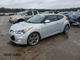 2015 Hyundai Veloster с VIN KMHTC6AD5FU236696, выставлен на аукционе Copart как лот 69689613 с пробегом 73 711 миль миль и . История ставок и продаж доступна на DreamBid. Изображение 1.