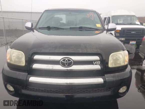 ✅ 2005 Toyota Tundra SR5 • VIN: 5TBBT44115S467158 • Lot: 43656451. Listed on IAAI with 315,778 mi. Free auction sales archive from the USA and detailed vehicle history report at DreamBid. Image 6.