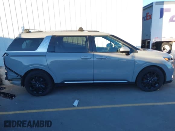 ✅ 2023 Kia Carnival SX Prestige • VIN: KNDNE5H31P6267612 • Лот: 41277344. Опубликован ранее на IAAI с пробегом 38 731 миль. Бесплатный доступ к архиву аукционных продаж из США и подробный отчёт об истории автомобиля на DreamBid. Изображение 14.