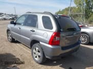 ✅ 2009 Kia Sportage LX • VIN: KNDJF724597601338 • Lot: 43351610. Wystawiony na IAAI z przebiegiem 177 479 mil. Bezpłatny archiwum sprzedaży aukcyjnych z USA i szczegółowy raport historii pojazdu na DreamBid. Zdjęcie 3.