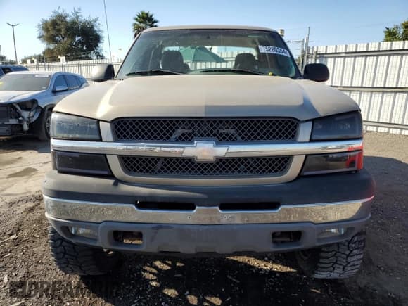 ✅ 2005 Chevrolet Silverado 1500 LS • VIN: 1GCEC19V65Z116484 • Лот: 75280354. Опубликован ранее на Copart с пробегом 102 675 миль. Бесплатный доступ к архиву аукционных продаж из США и подробный отчёт об истории автомобиля на DreamBid. Изображение 5.