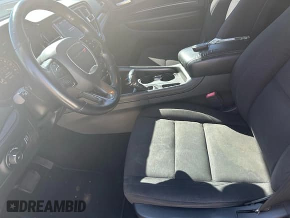 ✅ 2021 Dodge Durango SXT Plus • VIN: 1C4RDJAG7MC611418 • Lot: 93780105. Wystawiony na Copart z przebiegiem 70 627 mil. Bezpłatny archiwum sprzedaży aukcyjnych z USA i szczegółowy raport historii pojazdu na DreamBid. Zdjęcie 14.