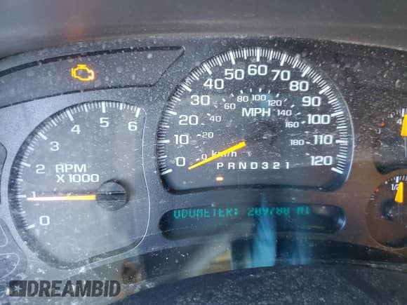 2006 Chevrolet Silverado 1500 LT2 с VIN 1GCEK19T26Z236186, выставлен на аукционе Copart как лот 82174314 с пробегом 209 788 миль миль и Списание • Salvage title. История ставок и продаж доступна на DreamBid. Изображение 9.