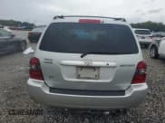 ✅ 2004 Toyota Highlander • VIN: JTEDP21AX40011380 • Лот: 84845505. Опубликован ранее на Copart с пробегом 346 507 миль. Бесплатный доступ к архиву аукционных продаж из США и подробный отчёт об истории автомобиля на DreamBid. Изображение 6.