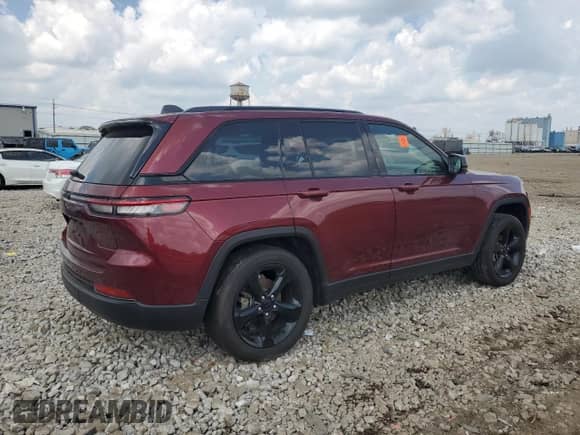 2023 Jeep Grand Cherokee Altitude X with VIN 1C4RJHAG7P8882956, listed as a Copart auction lot 64030955 with Not provided miles and Salvage title. Bid and sale history available at DreamBid. Image 3.