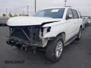 ✅ 2019 Chevrolet Tahoe LT • VIN: 1GNSKBKC5KR273544 • Lot: 42085800. Wystawiony na IAAI z przebiegiem 99 537 mil. Bezpłatny archiwum sprzedaży aukcyjnych z USA i szczegółowy raport historii pojazdu na DreamBid. Zdjęcie 2.
