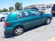 ✅ 1997 Volkswagen Golf • VIN: 3VWFB81H7VM002160 • Lot: 42643439. Wystawiony na IAAI z przebiegiem 78 259 mil. Bezpłatny archiwum sprzedaży aukcyjnych z USA i szczegółowy raport historii pojazdu na DreamBid. Zdjęcie 4.