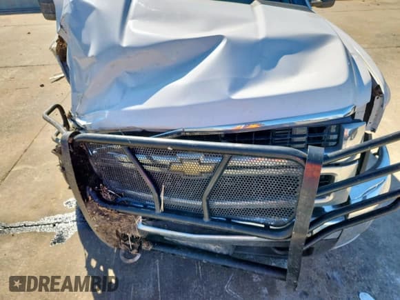 ✅ 2009 Chevrolet Silverado 2500HD LT • VIN: 1GCHC53619F158056 • Lot: 91138725. Wystawiony na Copart z przebiegiem 136 276 mil. Bezpłatny archiwum sprzedaży aukcyjnych z USA i szczegółowy raport historii pojazdu na DreamBid. Zdjęcie 11.