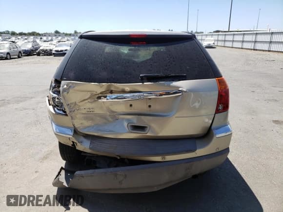 ✅ 2006 Chrysler Pacifica Touring • VIN: 2A8GM68426R871468 • Lot: 66408315. Wystawiony na Copart z przebiegiem 209 661 mil. Bezpłatny archiwum sprzedaży aukcyjnych z USA i szczegółowy raport historii pojazdu na DreamBid. Zdjęcie 6.