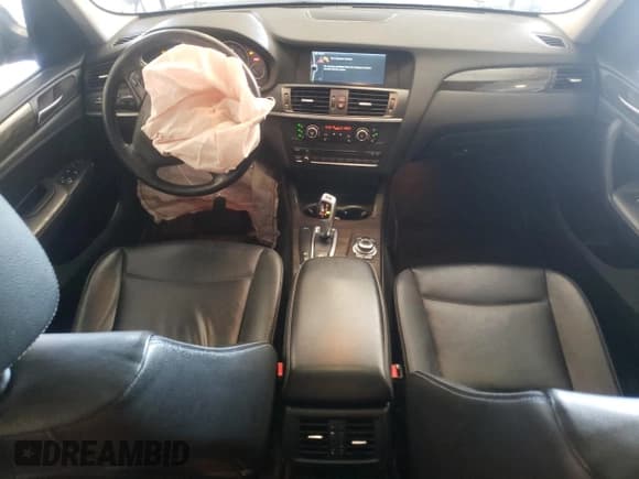 ✅ 2011 BMW X3 28i • VIN: 5UXWX5C52BL707580 • Lot: 84202235. Wystawiony na Copart z przebiegiem 187 156 mil. Bezpłatny archiwum sprzedaży aukcyjnych z USA i szczegółowy raport historii pojazdu na DreamBid. Zdjęcie 8.