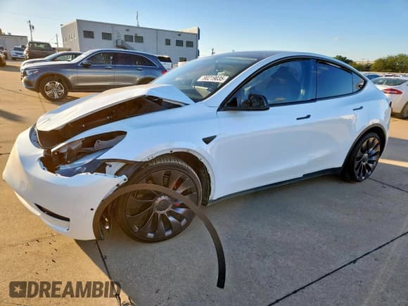 ✅ 2022 Tesla Model Y Performance • VIN: 7SAYGDEF5NF393220 • Lot: 90219035. Listed on Copart with 31,252 mi. Free auction sales archive from the USA and detailed vehicle history report at DreamBid. Image 1.