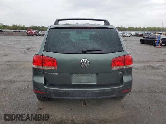 ✅ 2004 Volkswagen Touareg • VIN: WVGBC67L14D024353 • Lot: 57021865. Listed on Copart with 114,463 mi. Free auction sales archive from the USA and detailed vehicle history report at DreamBid. Image 6.