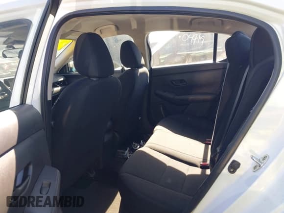 ✅ 2024 Nissan Sentra S • VIN: 3N1AB8BVXRY307333 • Lot: 43598410. Listed on IAAI with 18,764 mi. Free auction sales archive from the USA and detailed vehicle history report at DreamBid. Image 8.