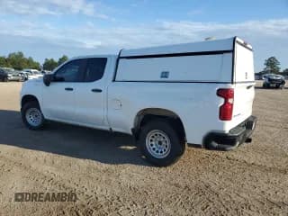 ✅ 2020 Chevrolet Silverado 1500 Work Truck • VIN: 1GCRYAEF8LZ168214 • Lot: 72087184. Wystawiony na Copart z przebiegiem 130 778 mil. Bezpłatny archiwum sprzedaży aukcyjnych z USA i szczegółowy raport historii pojazdu na DreamBid. Zdjęcie 2.