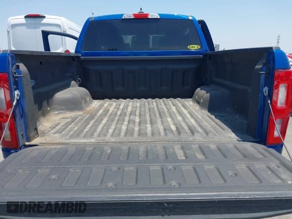 ✅ 2019 Ford Ranger Lariat • VIN: 1FTER4EH2KLB03083 • Lot: 42476408. Listed on IAAI with 3,810 mi. Free auction sales archive from the USA and detailed vehicle history report at DreamBid. Image 17.