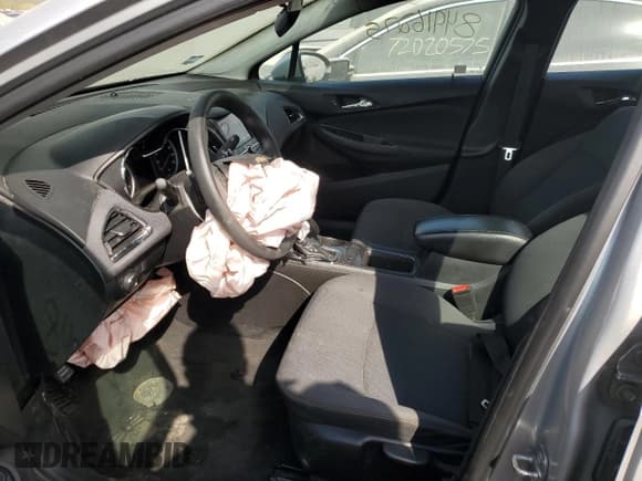 ✅ 2019 Chevrolet Cruze LS • VIN: 1G1BC5SM0K7138783 • Lot: 84916275. Listed on Copart with 145,810 mi. Free auction sales archive from the USA and detailed vehicle history report at DreamBid. Image 7.