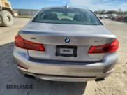 ✅ 2017 BMW 5 Series 540i xDrive • VIN: WBAJE7C35HG891004 • Лот: 91930255. Опубликован ранее на Copart с пробегом 81 139 миль. Бесплатный доступ к архиву аукционных продаж из США и подробный отчёт об истории автомобиля на DreamBid. Изображение 6.