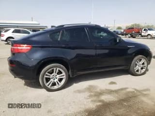 ✅ 2014 BMW X6 M • VIN: 5YMGZ0C53E0C40799 • Lot: 71239134. Wystawiony na Copart z przebiegiem 100 036 mil. Bezpłatny archiwum sprzedaży aukcyjnych z USA i szczegółowy raport historii pojazdu na DreamBid. Zdjęcie 3.