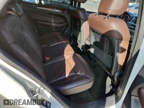 ✅ 2013 Mercedes-Benz M 350 • VIN: 4JGDA5JB9DA101898 • Lot: 89807935. Listed on Copart with 152,710 mi. Free auction sales archive from the USA and detailed vehicle history report at DreamBid. Image 10.