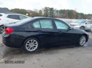 ✅ 2017 BMW 3 Series 320i • VIN: WBA8E1G50HNU12491 • Лот: 43600335. Опубликован ранее на IAAI с пробегом 138 642 миль. Бесплатный доступ к архиву аукционных продаж из США и подробный отчёт об истории автомобиля на DreamBid. Изображение 13.