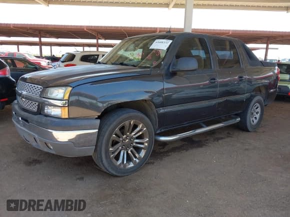 ✅ 2005 Chevrolet Avalanche Z66 • VIN: 3GNEC12Z45G289005 • Lot: 42688332. Listed on IAAI with 280,901 mi. Free auction sales archive from the USA and detailed vehicle history report at DreamBid. Image 2.