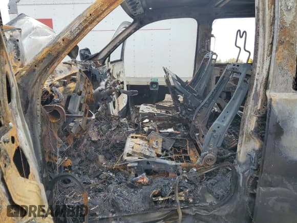 ✅ 2013 Chevrolet Silverado 2500HD LT • VIN: 1GC1KXCG0DF162875 • Лот: 82328015. Опубликован ранее на Copart с пробегом Не указан. Бесплатный доступ к архиву аукционных продаж из США и подробный отчёт об истории автомобиля на DreamBid. Изображение 7.