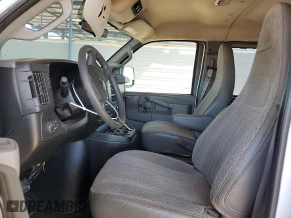 2017 Chevrolet Express Passenger LT с VIN 1GAZGPFG8H1108333, выставлен на аукционе Copart как лот 74837784 с пробегом 122 035 миль миль и Списание • Salvage title. История ставок и продаж доступна на DreamBid. Изображение 7.