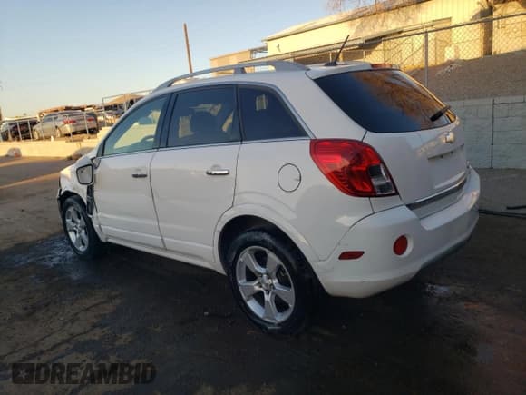 ✅ 2014 Chevrolet Captiva Sport LT • VIN: 3GNAL3EK7ES650541 • Lot: 46481255. Wystawiony na Copart z przebiegiem 171 787 mil. Bezpłatny archiwum sprzedaży aukcyjnych z USA i szczegółowy raport historii pojazdu na DreamBid. Zdjęcie 2.