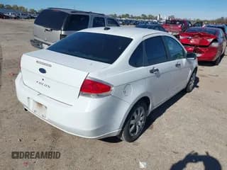 ✅ 2008 Ford Focus S • VIN: 1FAHP34N78W189055 • Lot: 43805350. Listed on IAAI with 176,138 mi. Free auction sales archive from the USA and detailed vehicle history report at DreamBid. Image 4.