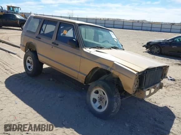 ✅ 1999 Jeep Cherokee SE • VIN: 1J4FF28S5XL520501 • Lot: 41706800. Listed on IAAI with Not provided. Free auction sales archive from the USA and detailed vehicle history report at DreamBid. Image 1.