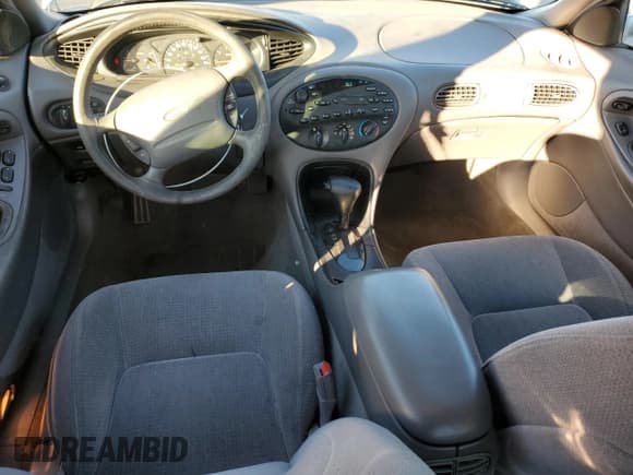 ✅ 1996 Ford Taurus LX • VIN: 1FALP53S9TG173438 • Лот: 77232114. Опубликован ранее на Copart с пробегом 89 789 миль. Бесплатный доступ к архиву аукционных продаж из США и подробный отчёт об истории автомобиля на DreamBid. Изображение 8.